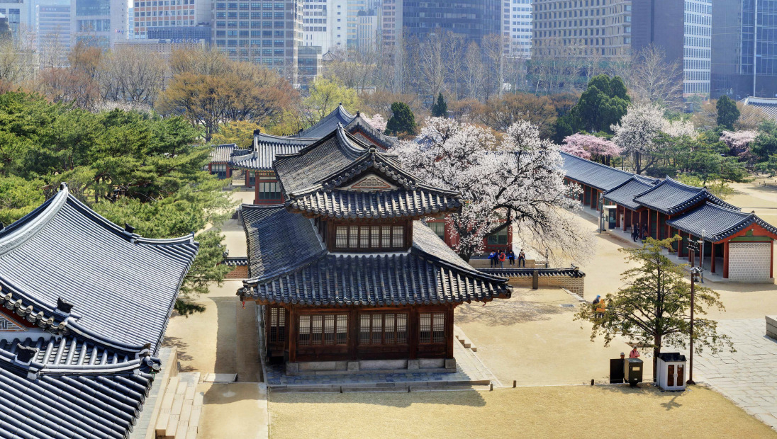덕수궁 석어당의 봄 풍경. [문화재청]