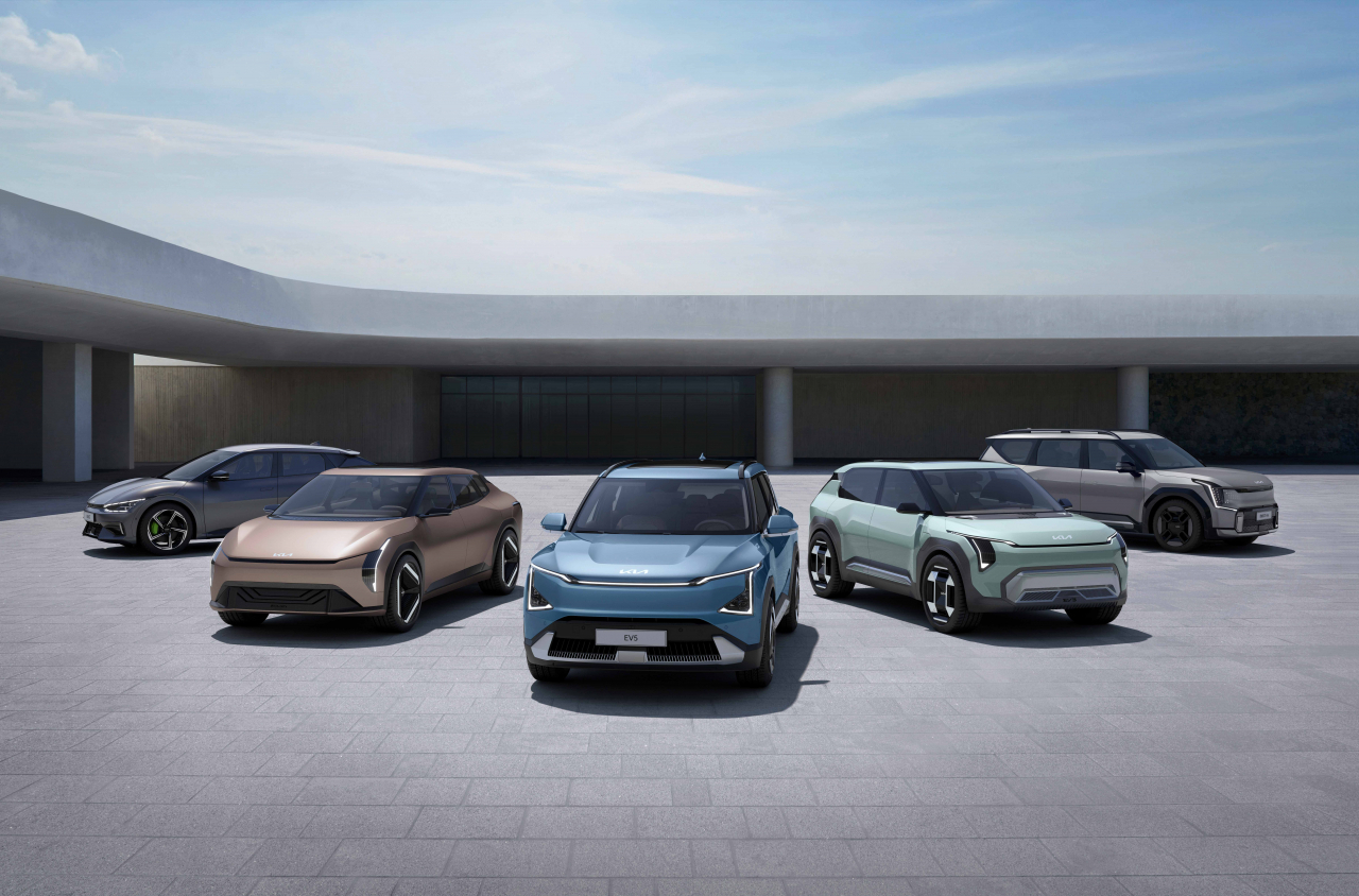 기아 EV6 GT(왼쪽부터), EV4 콘셉트, EV5, EV3 콘셉트, EV9 GT 라인 [기아 제공]