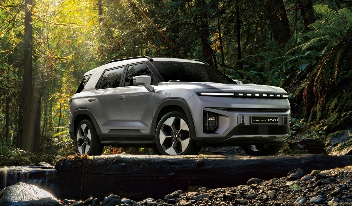 KG Mobility‘s flagship electric sport utility vehicle, the Torres EVX (KG Mobility)