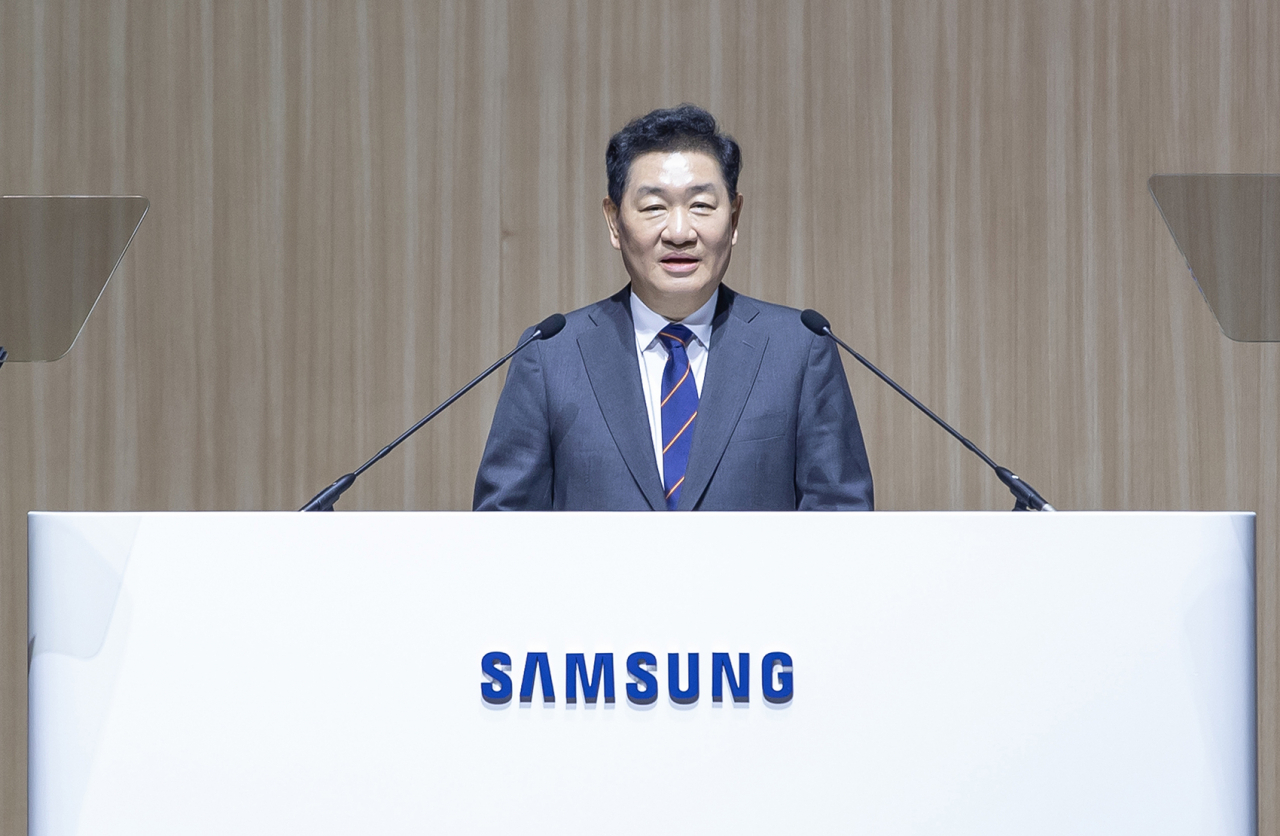 한종희 삼성전자 대표이사 부회장이 20일 경기도 수원시 수원컨벤션센터에서 열린 제 55기 정기 주총에서 발언하고 있다. [삼성전자 제공]
