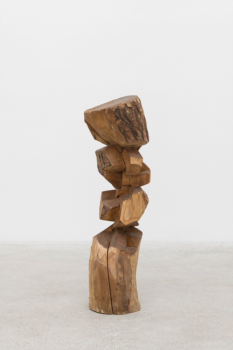 김윤신, 합이합일 분이분일, Fine wood, 1978. [국제갤러리]