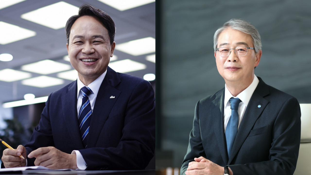 진옥동(왼쪽) 신한금융그룹 회장, 임종룡(오른쪽) 우리금융그룹 회장.[각 사 제공]