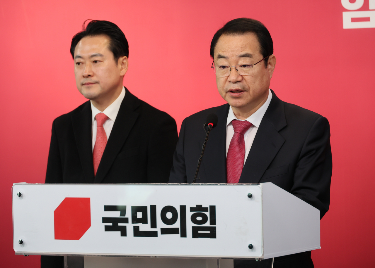 정영환 국민의힘 공천관리위원장(오른쪽)과 장동혁 사무총장. [연합]