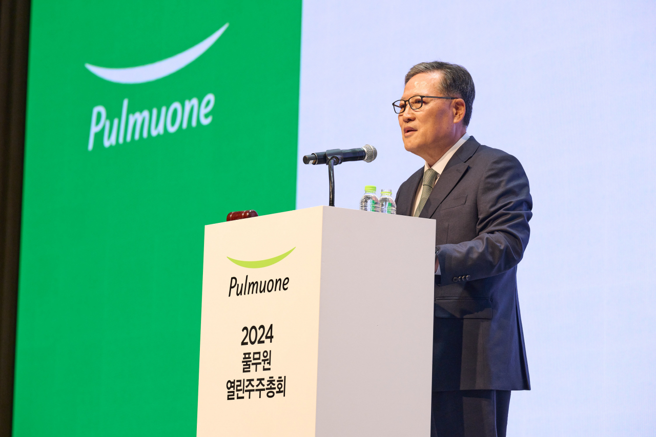 28일 서울 강남구 과학기술컨벤션 센터에서 개최된 ‘2024 열린 주주총회’에서 이효율 풀무원 대표가 발언하고 있다. [풀무원 제공]