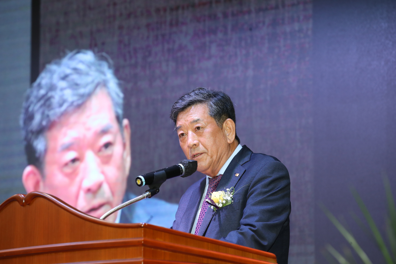 한상원 광주상의 회장은 28일 취임식을 갖고 지역경제활성화에 대한 의지를 표명했다.