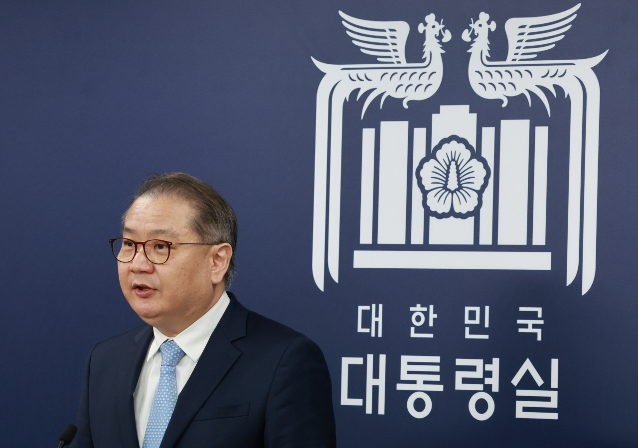 박상욱 대통령실 과학기술수석이 3일 서울 용산 대통령실 청사에서 연구개발(R&D) 지원 개혁 방향에 대한 브리핑을 하고 있다. [연합]