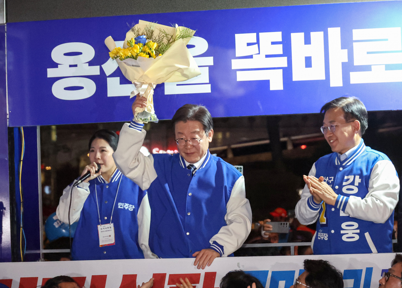 한동훈 “딱 한 표 부족” vs 이재명 “한 표 더 모아달라”…한 표 읍소 전략[이런정치]