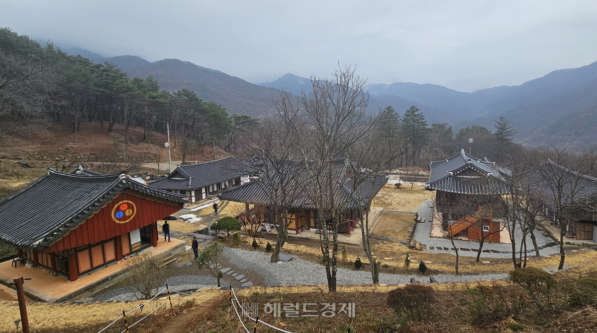 벽송사 전경