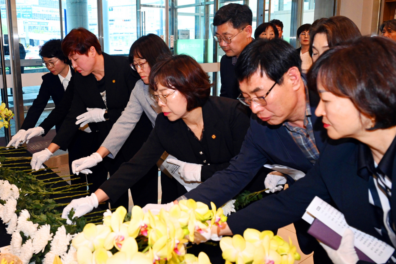 광주전남 학교·구청서 ‘세월호 10주기’ 추모…“잊지 않겠습니다”