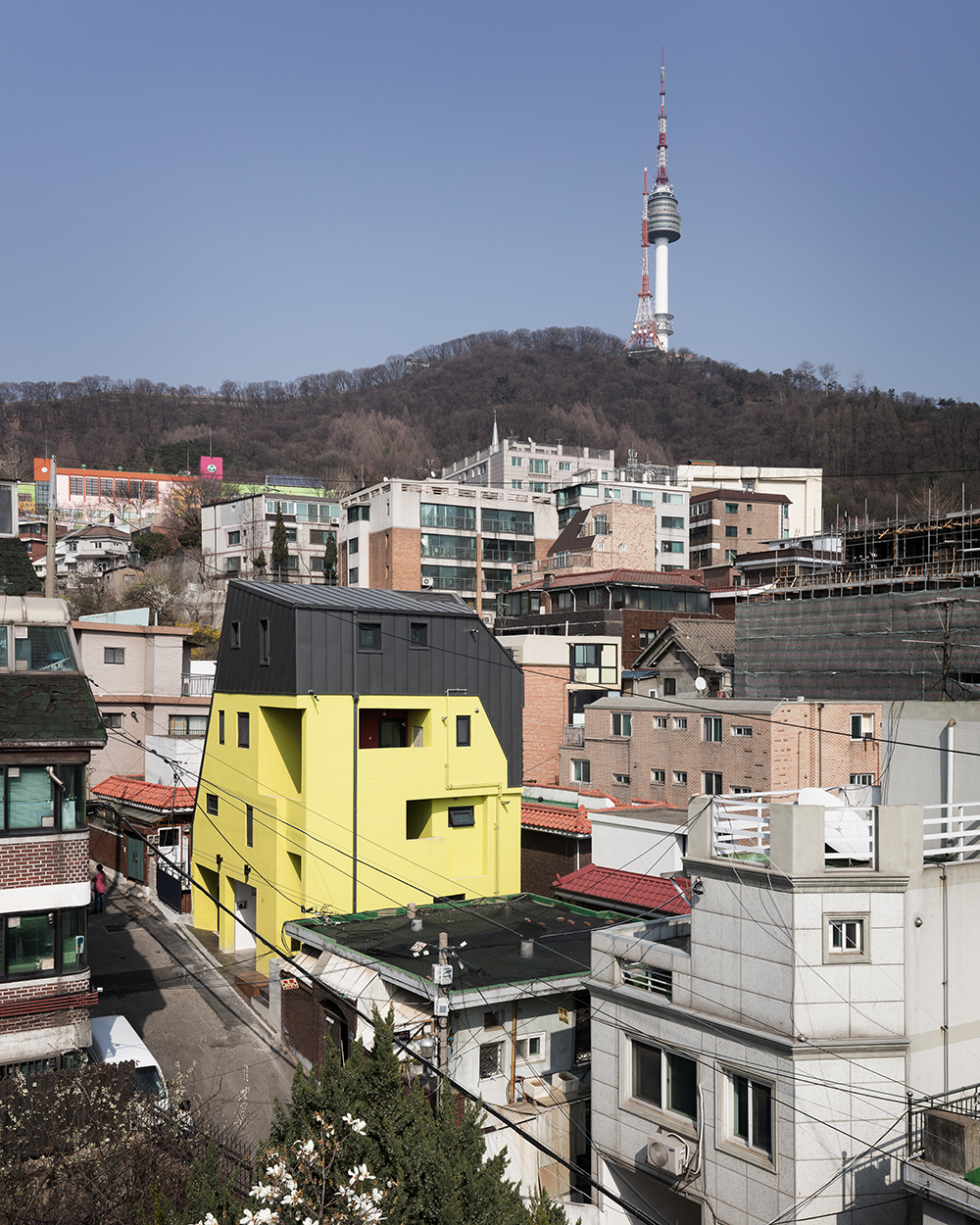 [영상]  누가 건축은 부수고 짓는다 했어?…고쳐쓰는 건축 세상을 따뜻하게! [건축맛집]