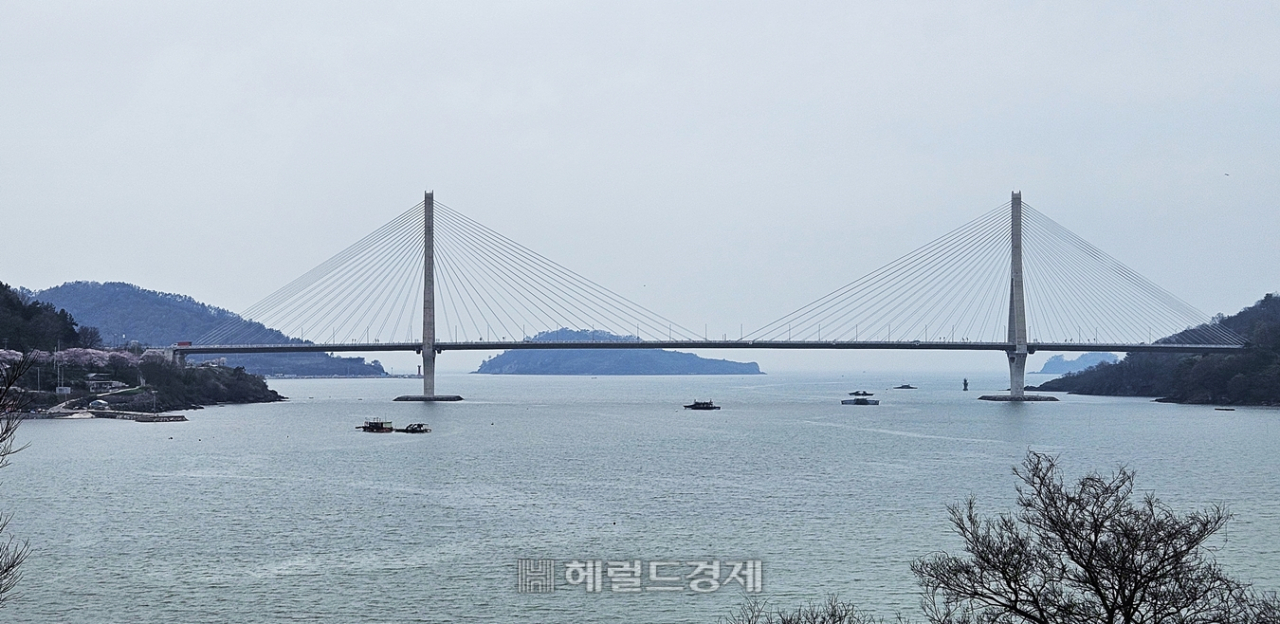 영광대교와 서해바다