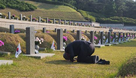 오월 단체, 5·18 민간 행사 참여하기로…“하루 만에 입장 바꿔”