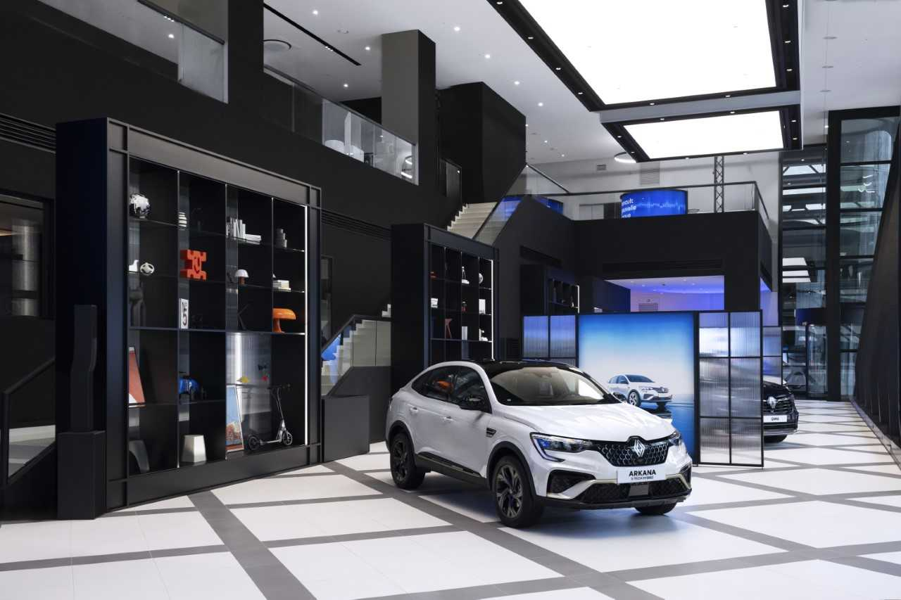 르노성수에 전시된 르노코리아의 '뉴 르노 아르카나(new Renault Arkana)'. [사진=르노코리아]
