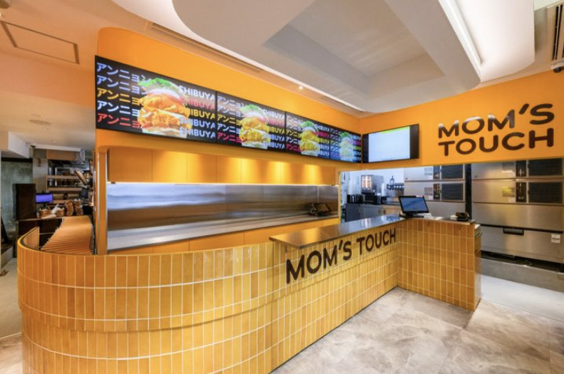 Interior of Mom‘s Touch’s Shibuya branch in Tokyo, Japan (Mom‘s Touch)