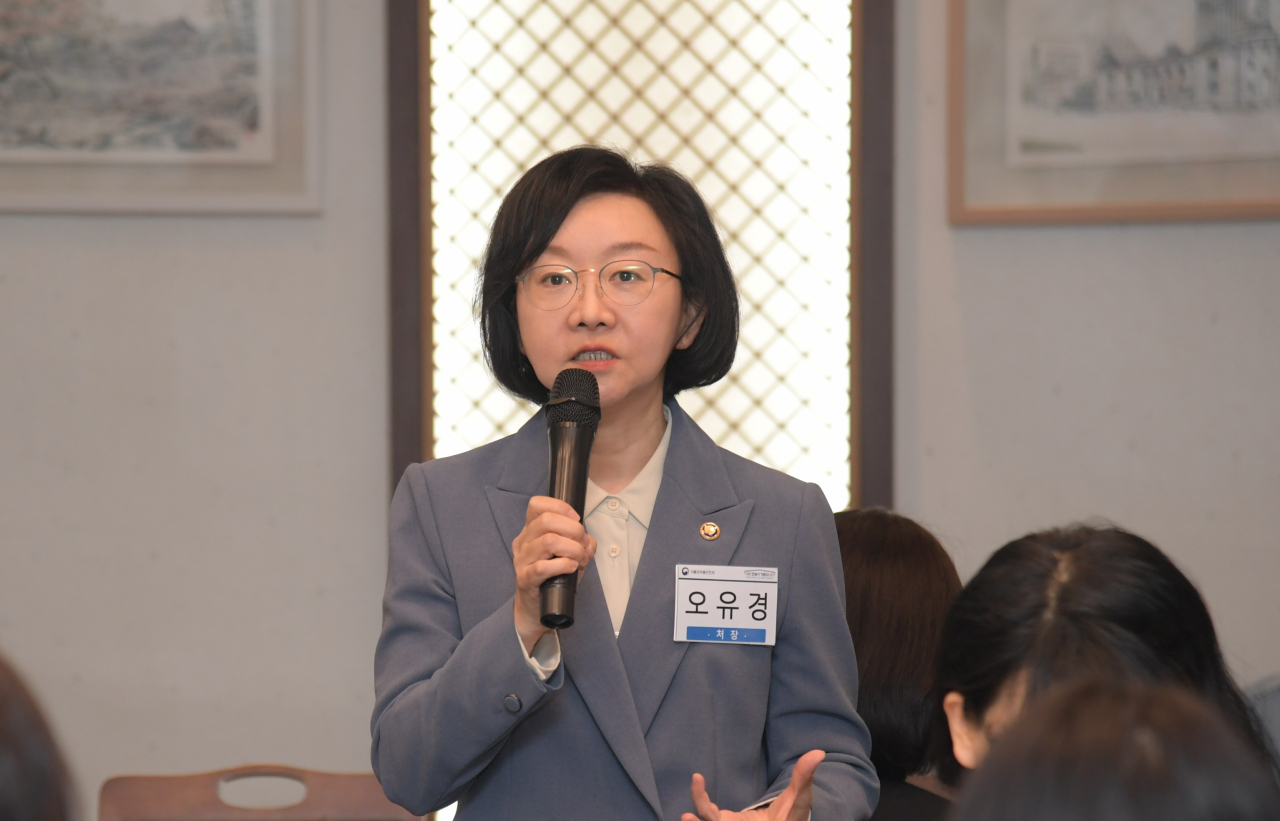 오유경 식품의약품안전처장이 취임 2주년 간담회에서 발언하고 있다[식약처 제공]