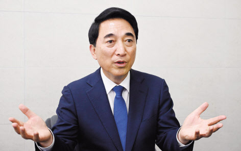 박수현 더불어민주당 공주부여청양 국회의원 당선인이 지난달 30일 서울 여의도 국회에서 헤럴드경제와 인터뷰를 하고 있다. 이상섭 기자