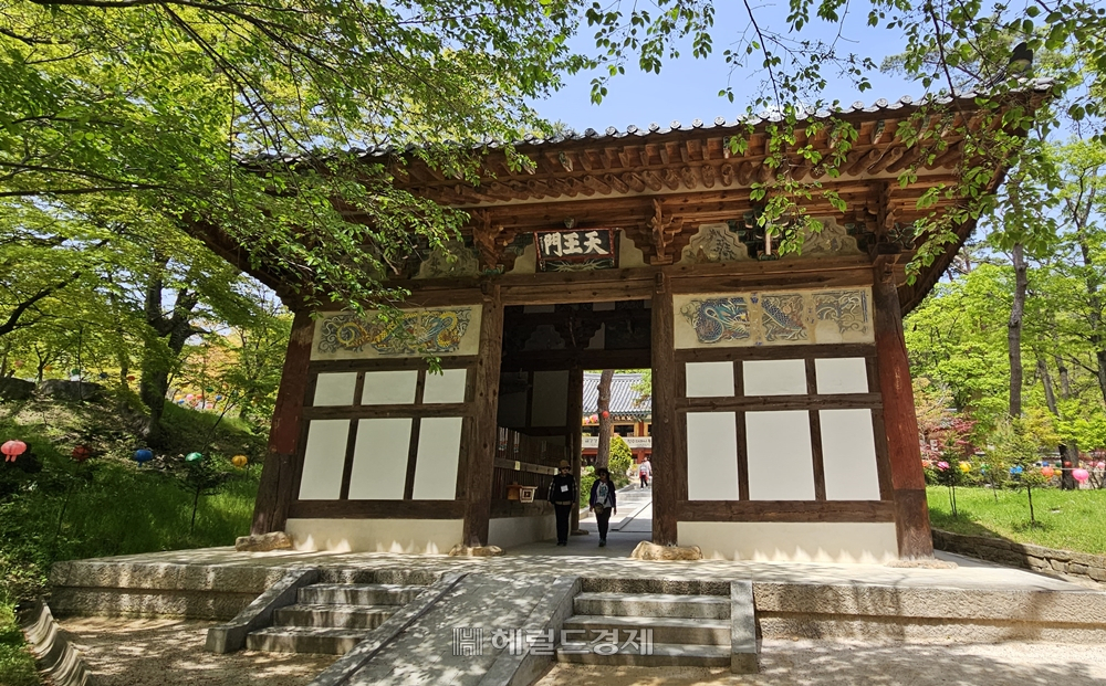 천왕문