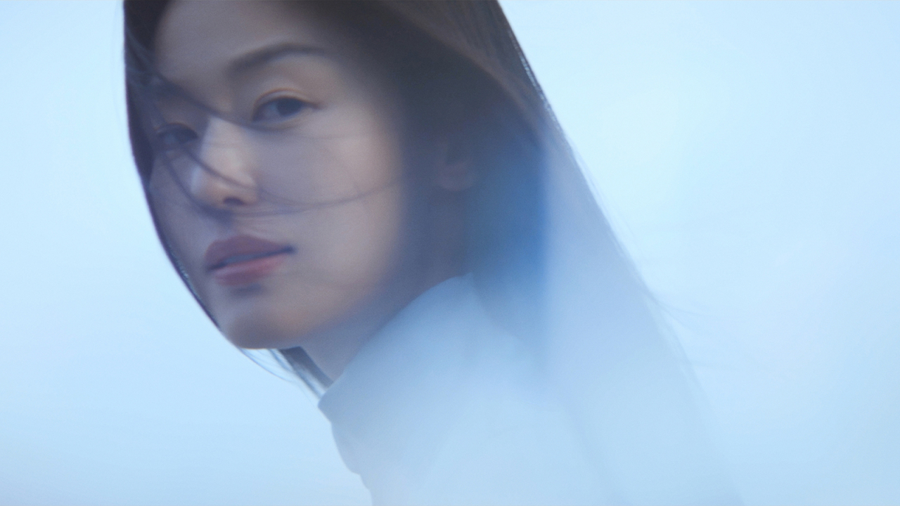 안다르가 배우 전지현 씨를 모델로 발탁했다. [안다르 제공]