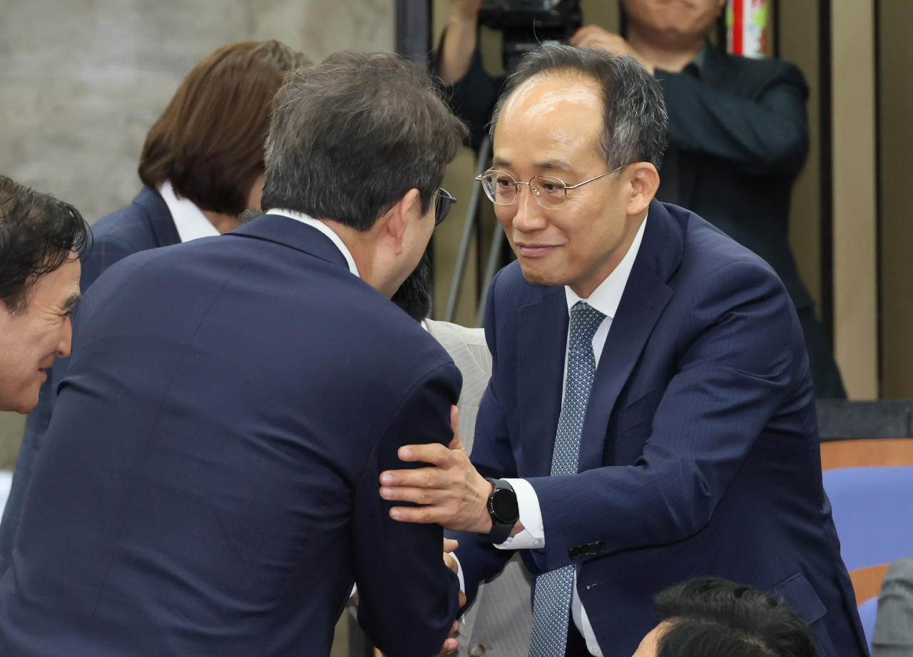 국민의힘 추경호 의원이 29일 국회에서 열린 제22대 국회의원 당선자 총회에 참석하고 있다. [연합]