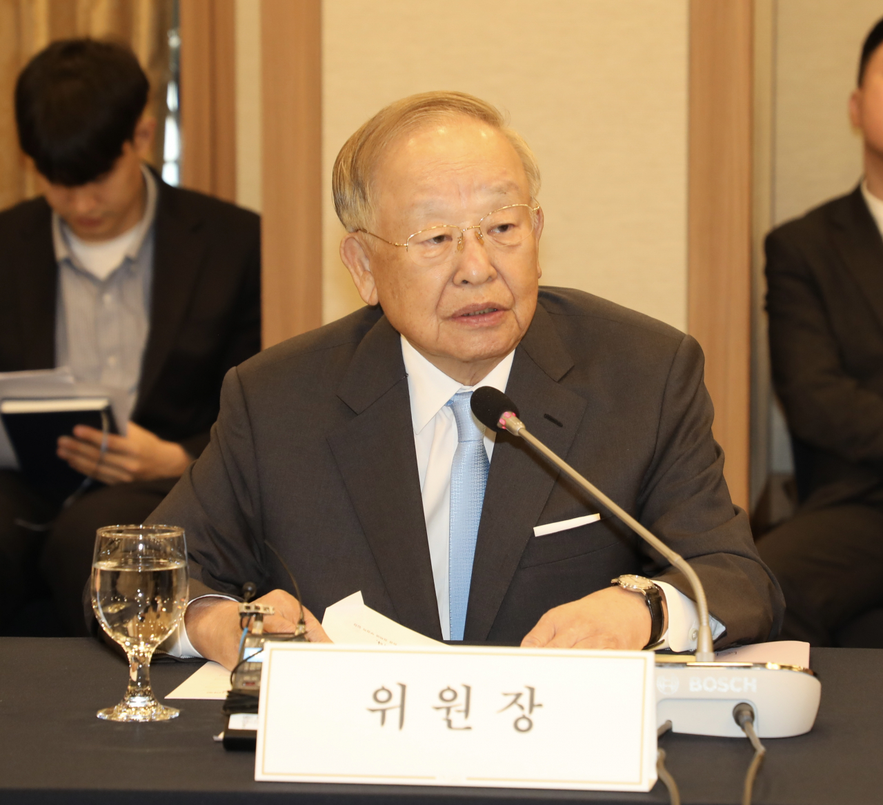손경식 한국경영자총협회 회장이 9일 열린 2024년 제1차 ESG 경영위원회에서 모두발언을 하고 있다. [경총 제공]