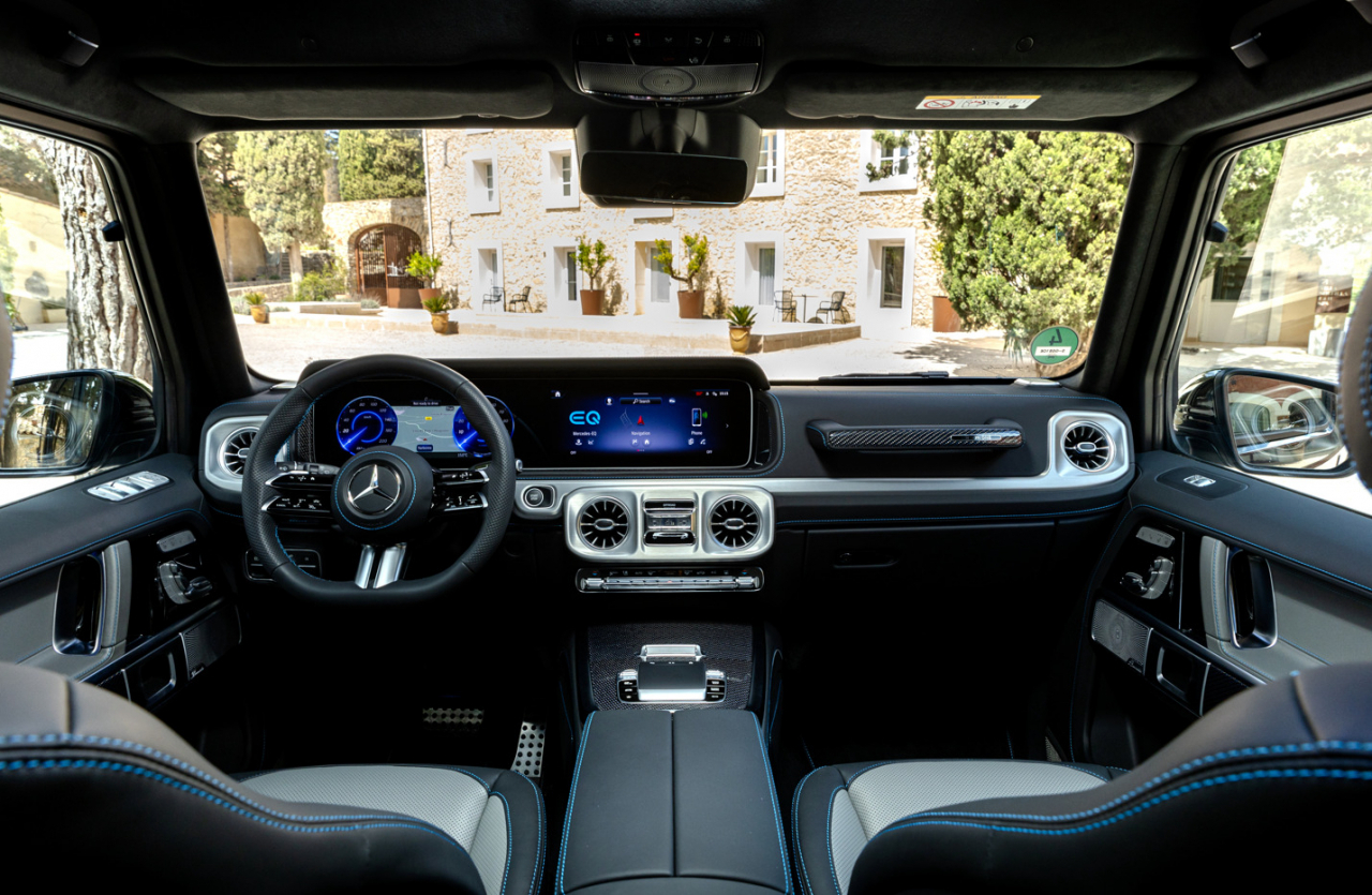 시승기 - G바겐] 전설의 오프로더 끝판왕…45년 역사를 타다 [벤츠, 전동화 전환 박차] - 헤럴드경제