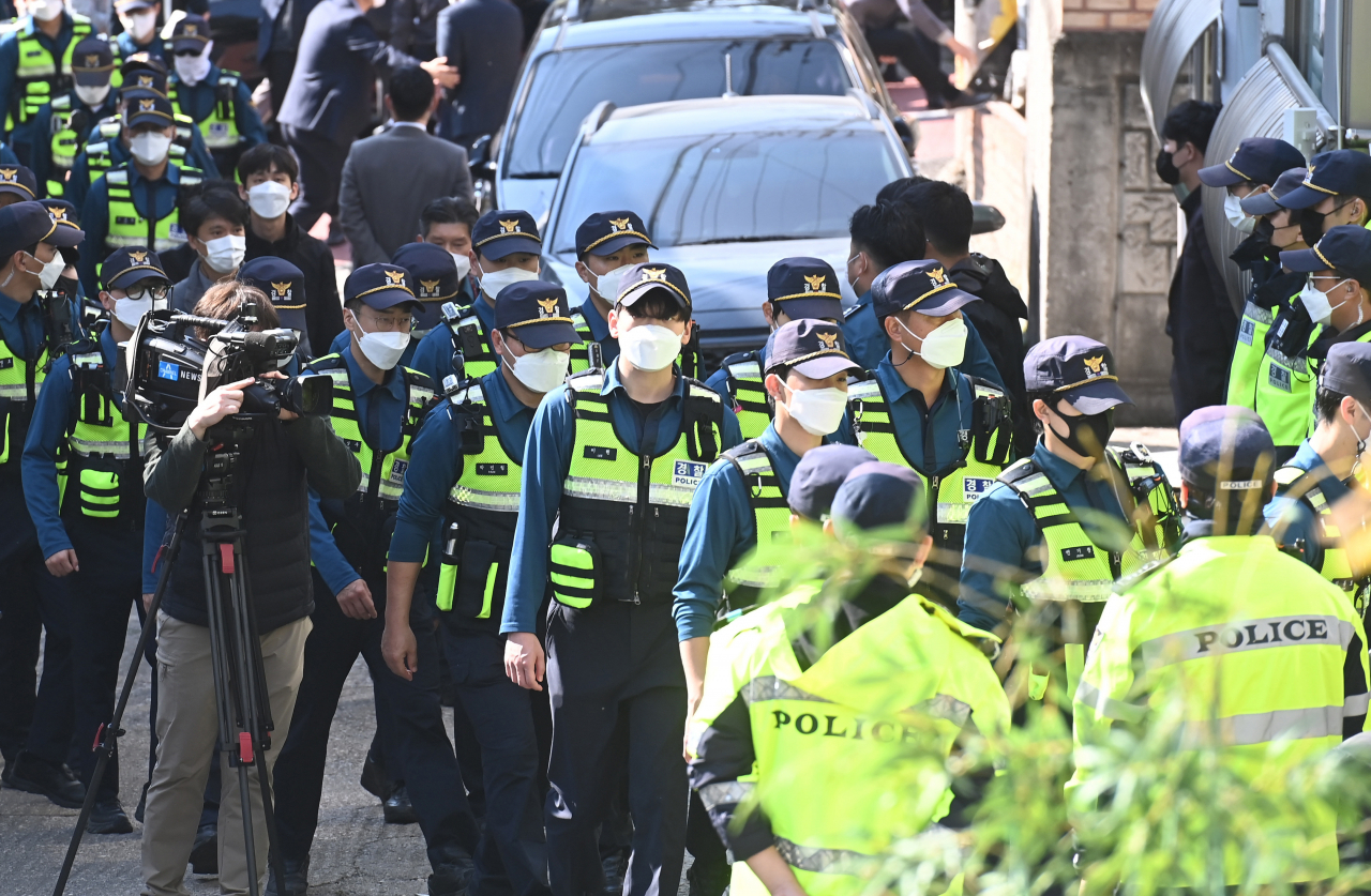 여성 10명 성폭행한 ‘수원 발바리’ 번화가로 전입신고…주민들 불안