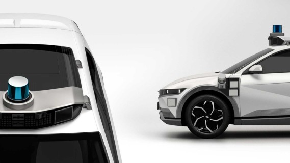 Hyundai-backed Motional’s struggles deepen as Tesla eyes August robotaxi debut