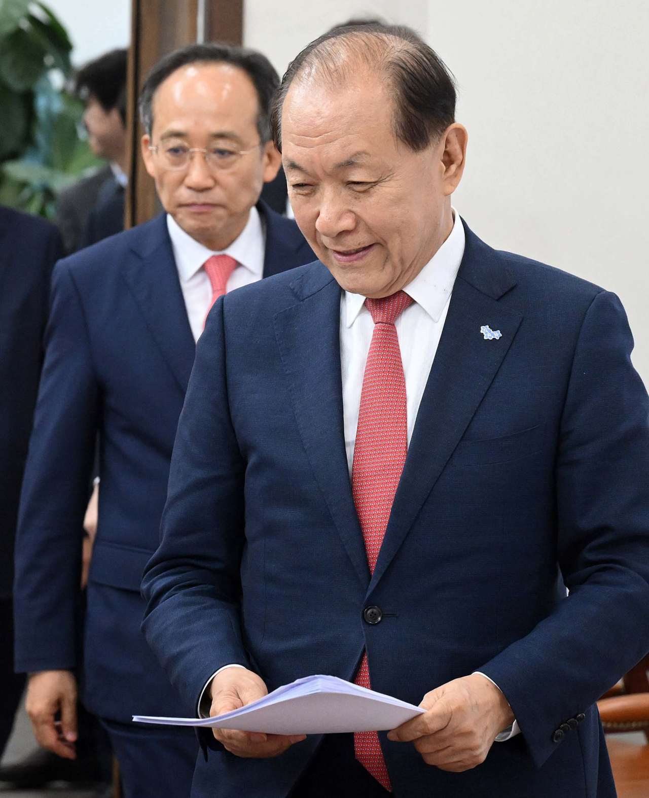 ‘어의추’ 꺾은 우원식…與 주류 “중립 안도”·비주류 “쇄신 밀려” 반응 교차[이런정치]