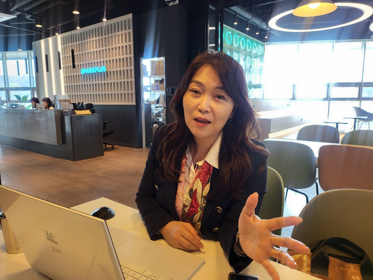 정운영 (사)금융과행복네트워크 이사장이 헤럴드경제와 인터뷰를 진행하고 있다. 홍승희 기자