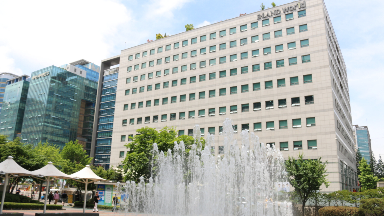 이랜드 가산사옥 전경. [이랜드 제공]
