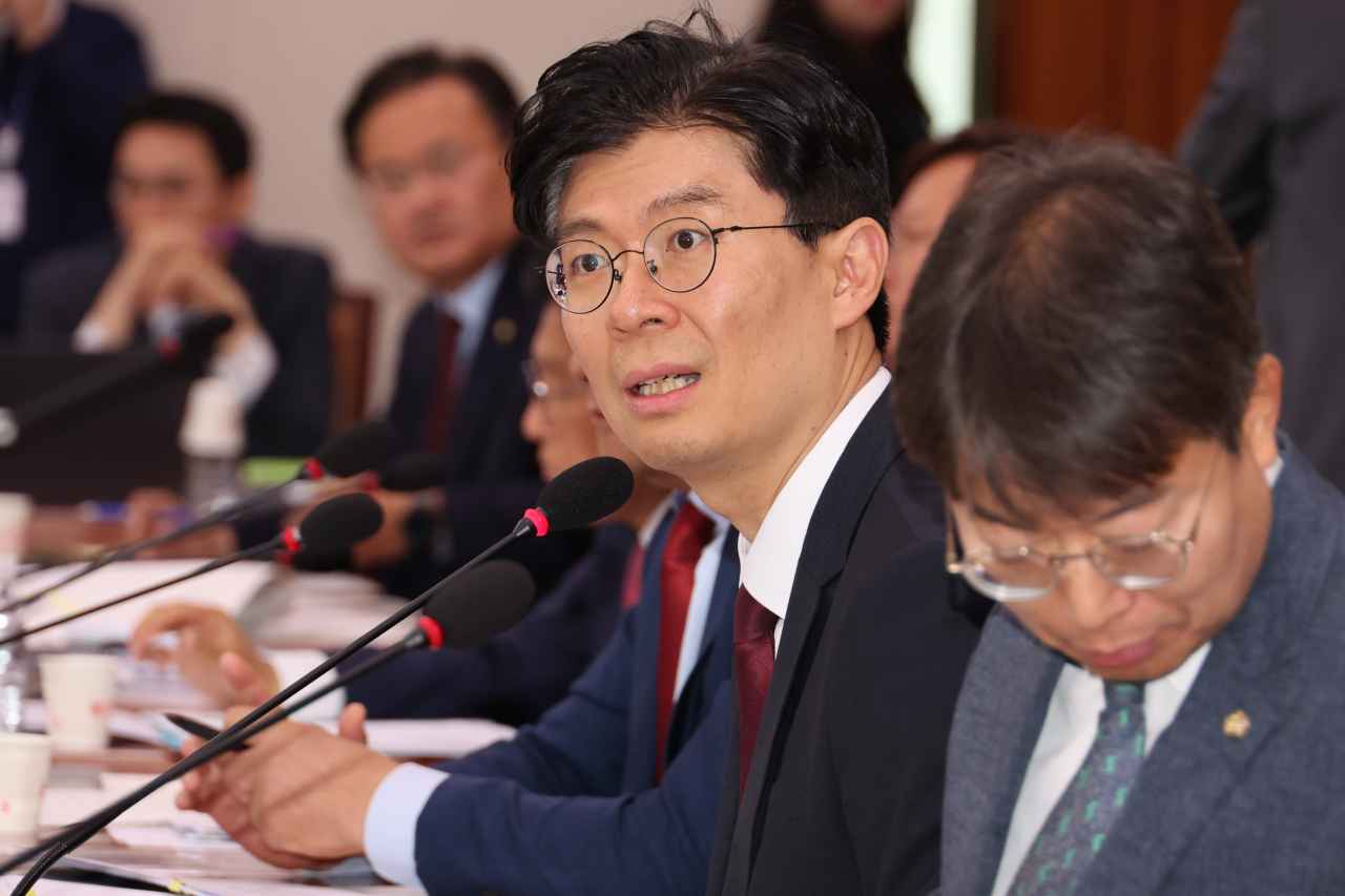 조정훈 국민의힘 의원이 17일 오전 서울 여의도 국회 법제사법위원회에서 열린 오동운 고위공직자범죄수사처장 후보자 인사청문회에서 질의하고 있다. [연합]