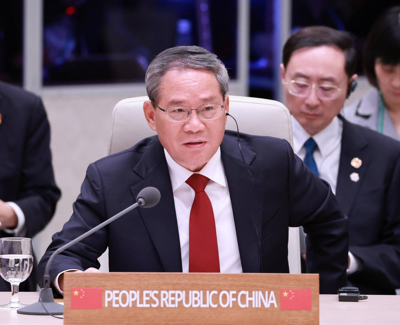 리창 중국 국무원 총리가 27일 청와대 영빈관에서 열린 제9차 한일중 정상회의에서 발언하고 있다. [연합]