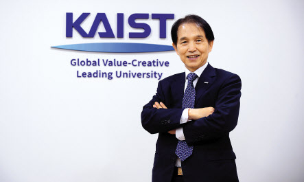 KAIST는 머크가 제공한 화학·바이오 분야 포트폴리오를 활용해 합성생물학, mRNA, 세포주 엔지니어링, 오가노이드 등 다양한 첨단바이오 분야의 공동연구를 진행한다. 사진은 이광형 KAIST 총장 이상섭 기자