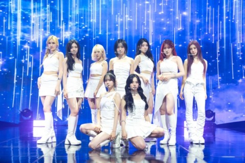 Kep1er vows to keep going with 1st LP