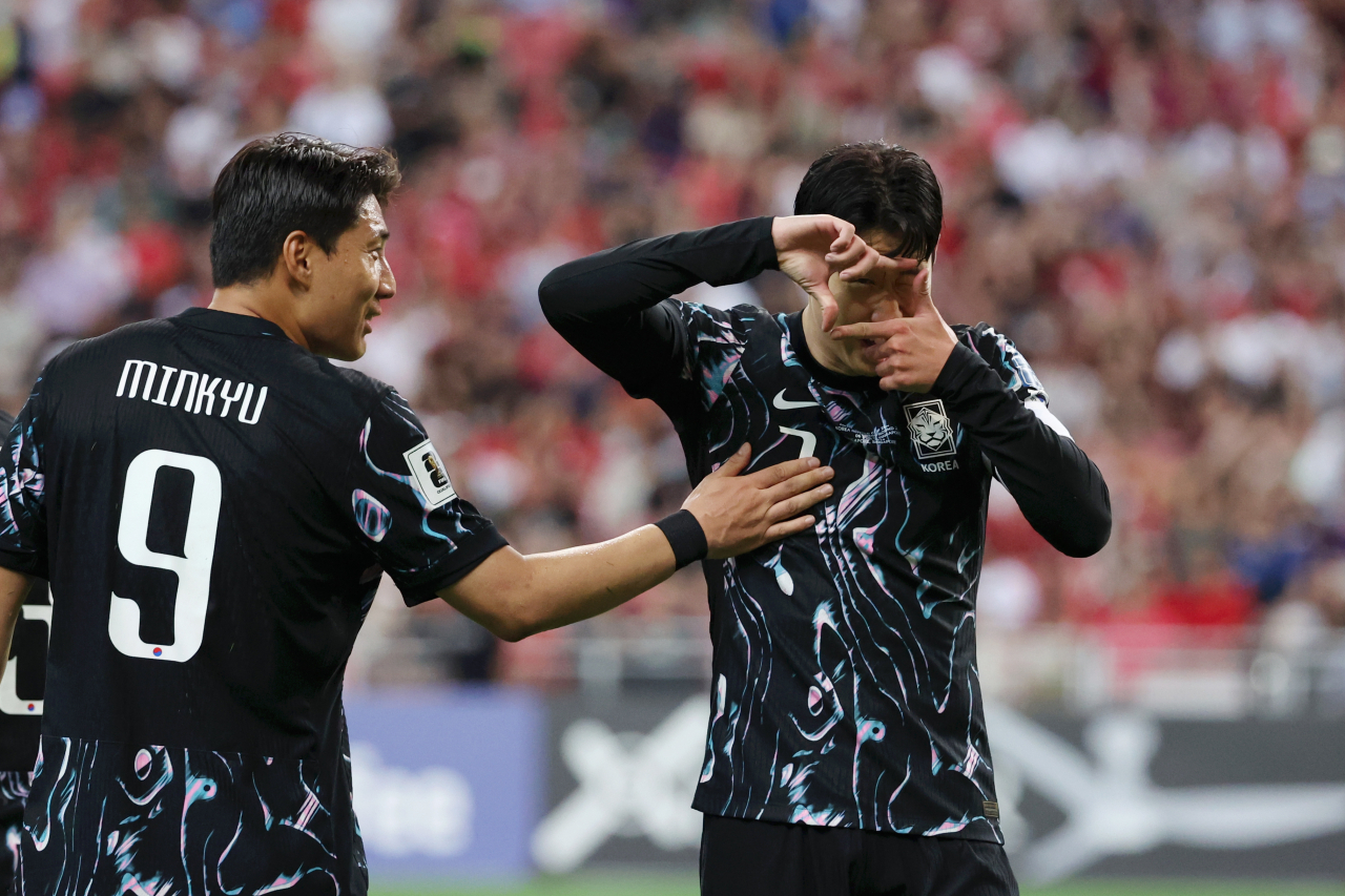 손흥민·이강인 나란히 멀티골…싱가포르에 7-0 대승, WC 3차예선 진출 - 헤럴드경제