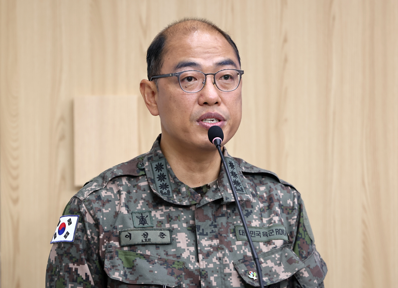 합동참모본부는 22일 “군은 대북 방송을 지속적으로 실시할 것”이라며 “기동형 확성기도 가동할 것”이라고 밝혔다. 자료사진. 이성준 합동참모본부 공보실장. [연합]
