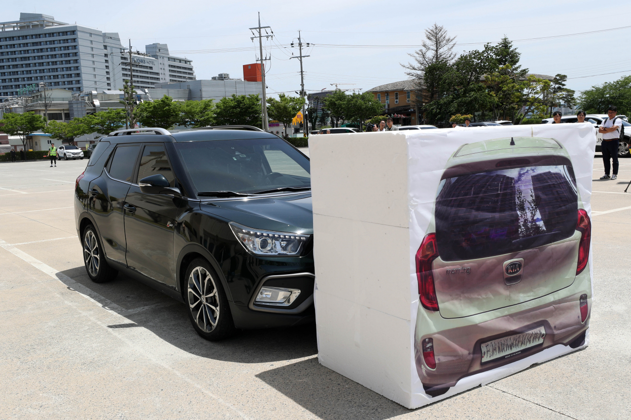 “피해자는 있는데 가해자 없어”…車 급발진 의심 사고 ‘입증 논란’ 가열 [여車저車]