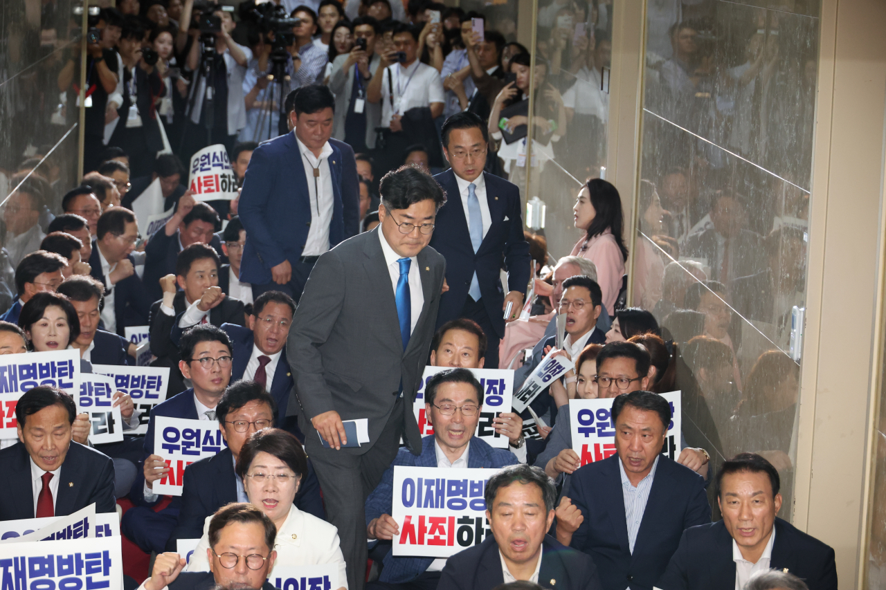 野, 운영위도 단독 개최…대통령실 정조준[이런정치]