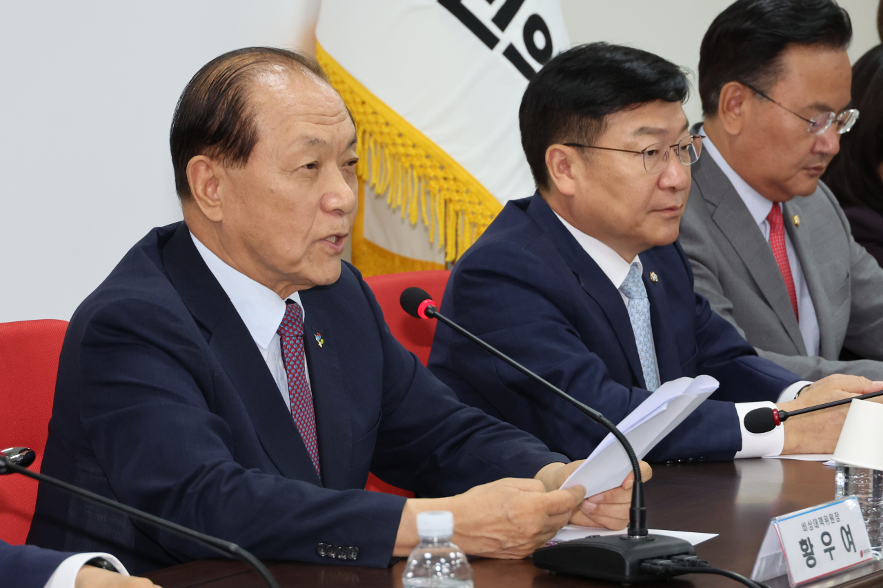 황우여 국민의힘 비상대책위원장이 20일 오전 서울 여의도 당사에서 열린 비상대책회의를 주재하고 있다. [연합]