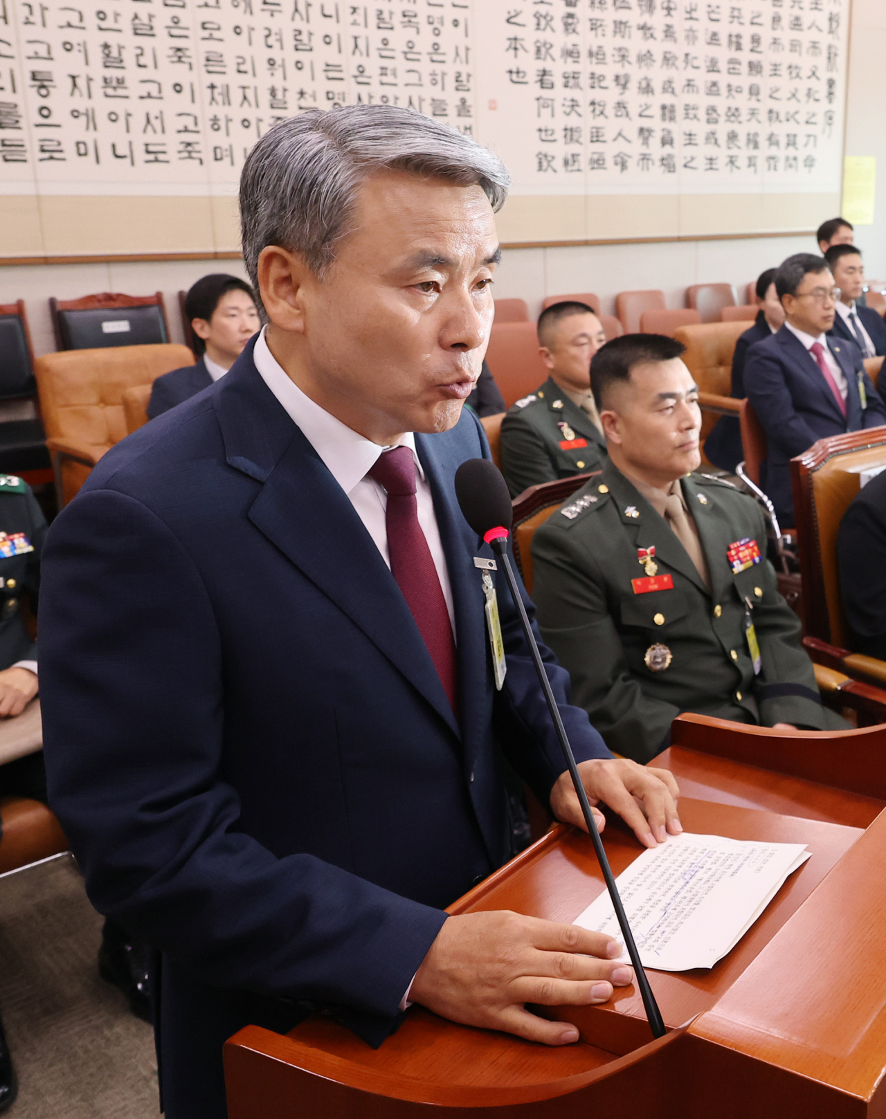 이종섭 전 국방부 장관이 21일 오전 국회 법제사법위원회에서 열린 '순직 해병 진상규명 방해 및 사건은폐 등의 진상규명을 위한 특별검사 임명법'(채상병특검법)에 대한 입법청문회에서 증언거부 이유를 밝히고 있다. [연합]