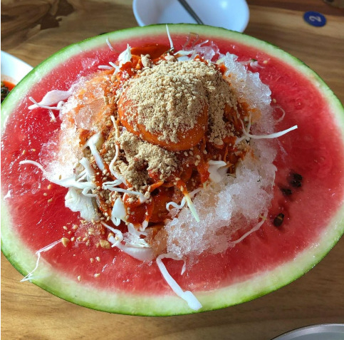 화평동 수박냉면