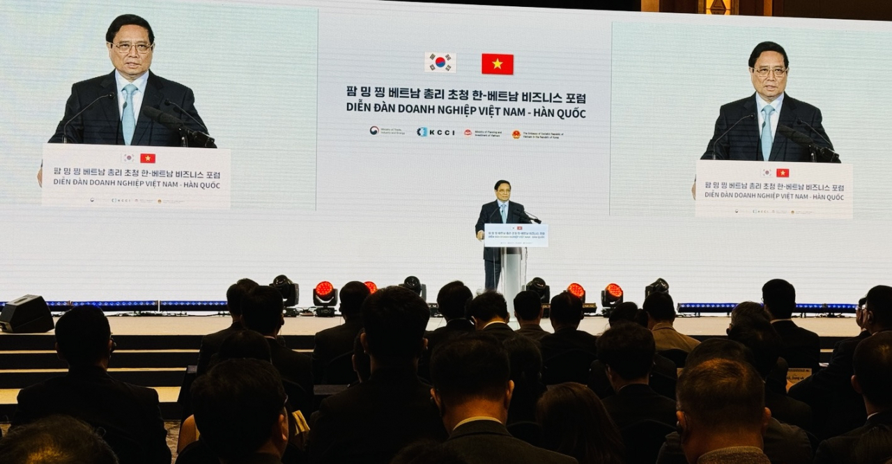 Vietnam's Prime Minister Pham Minh Chinh speaks at Vietnam-Korea Business Forum at Lotte Hotel in Jung-gu, Seoul on Monday.(Sanjay Kumar/ The Korea Herald)