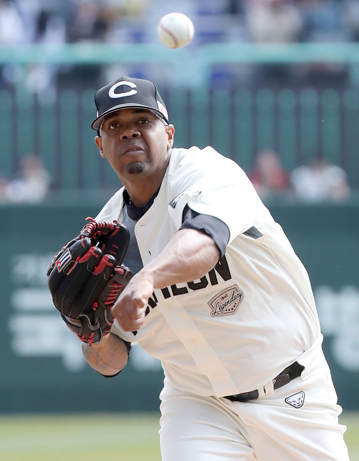 SSG Landers starter Roenis Elias (SSG Landers)