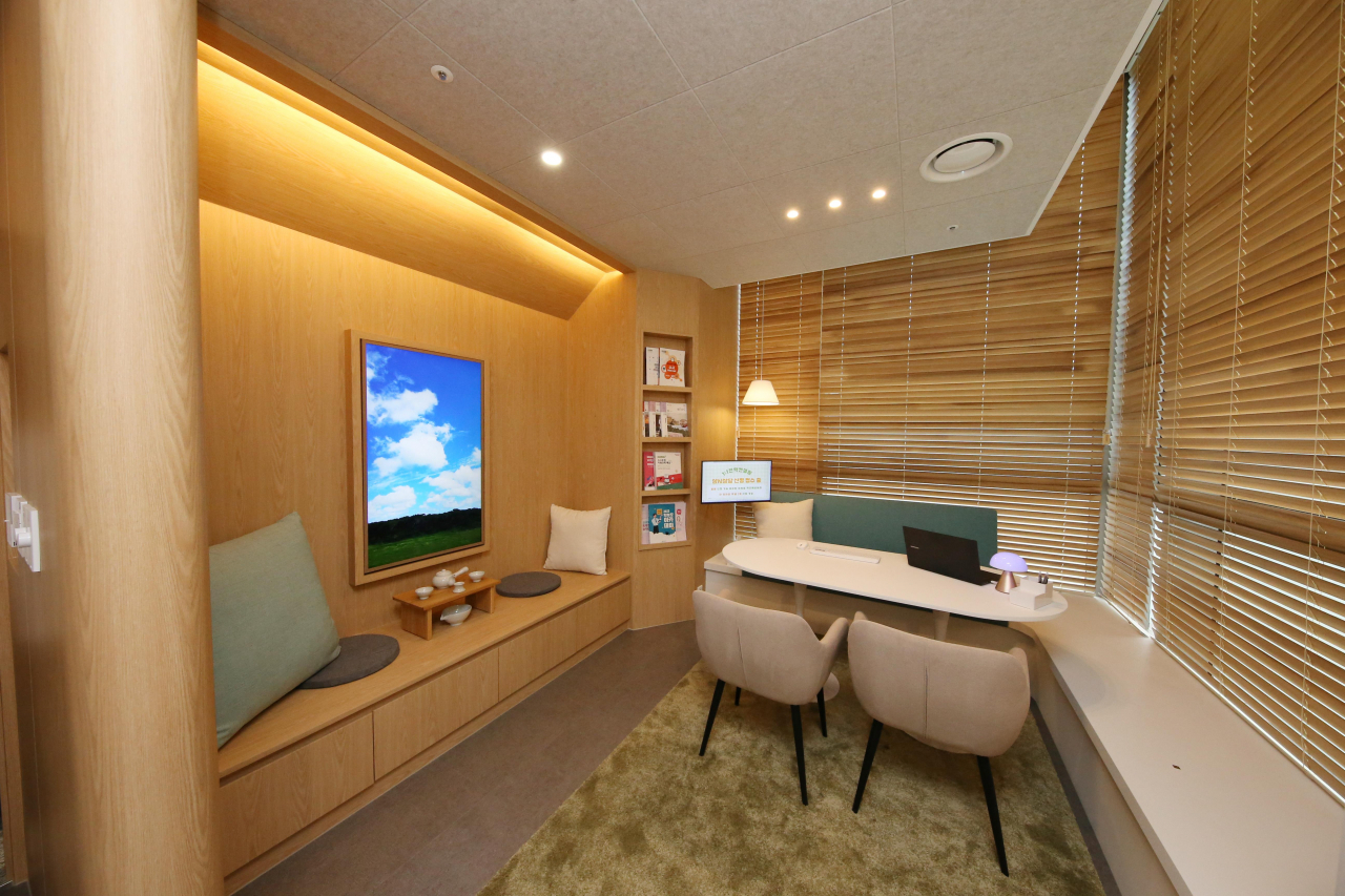 서울 용산구는 7~8월 대학 수시모집 맞춤형 진학프로그램을 운영한다. 사진은 구청 내 진로상담실.[용산구 제공]
