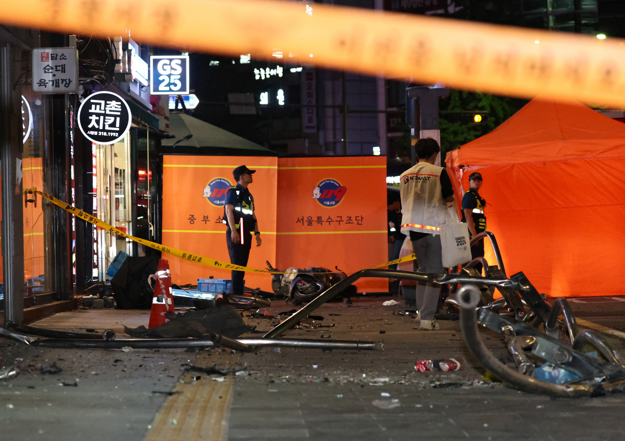 시청역 참사에 “다 남자만 죽었네”…여초 커뮤니티 ‘조롱 글’ 논란