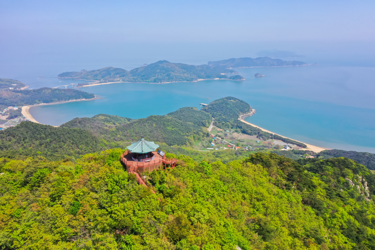 덕적도 비조봉 [인천관광공사 제공)