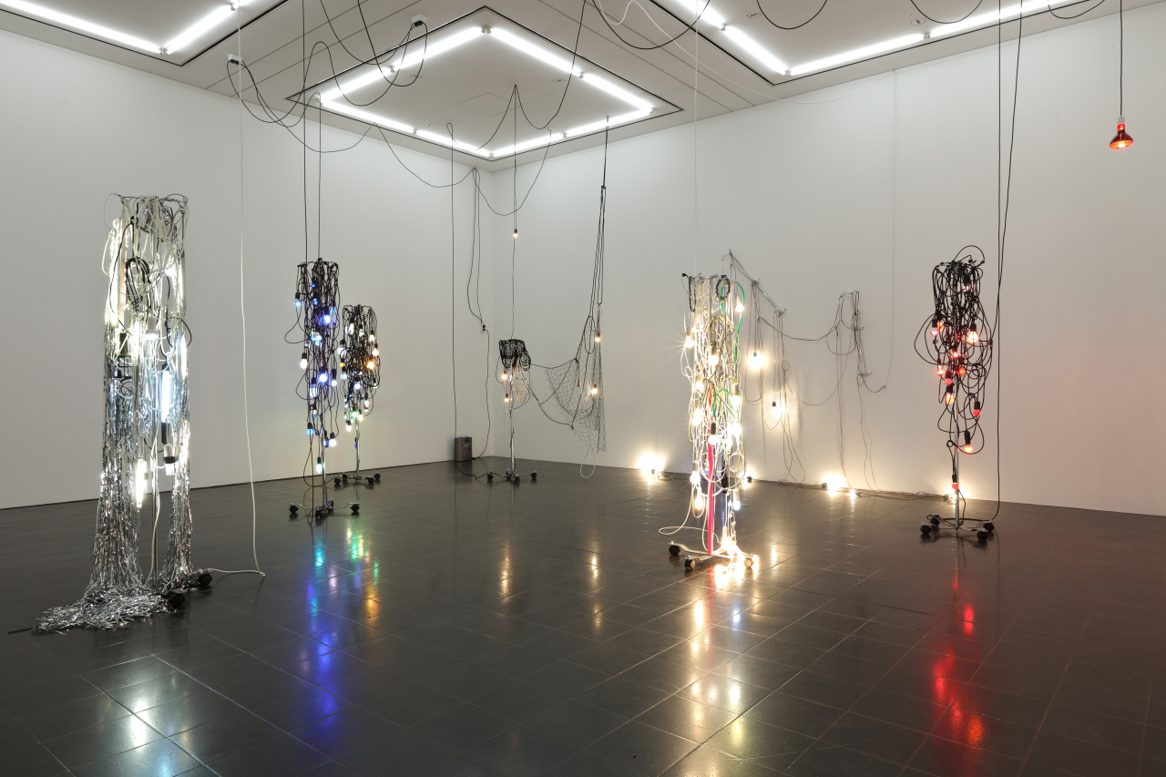"Series of Vulnerable Arrangements – Seven Basel Lights" by Yang Hae-gue is displayed at the Hamburger Kunsthalle in Hamburg, Germany in 2008 (Hamburger Kunsthalle)