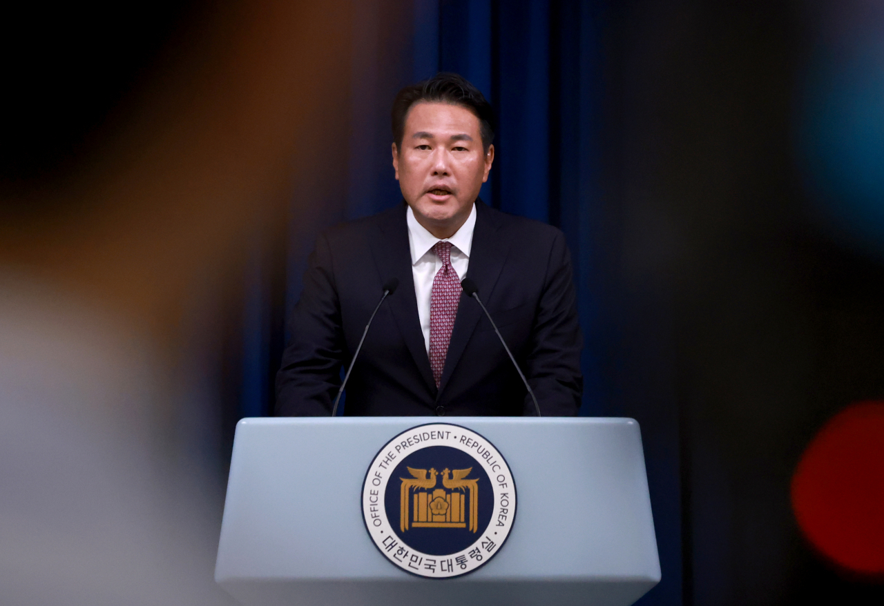 김태효 국가안보실 1차장이 5일 오후 서울 용산 대통령실 청사에서 윤석열 대통령의 북대서양조약기구(NATO·나토) 75주년 정상회의 순방 관련 브리핑을 하고 있다. [연합]