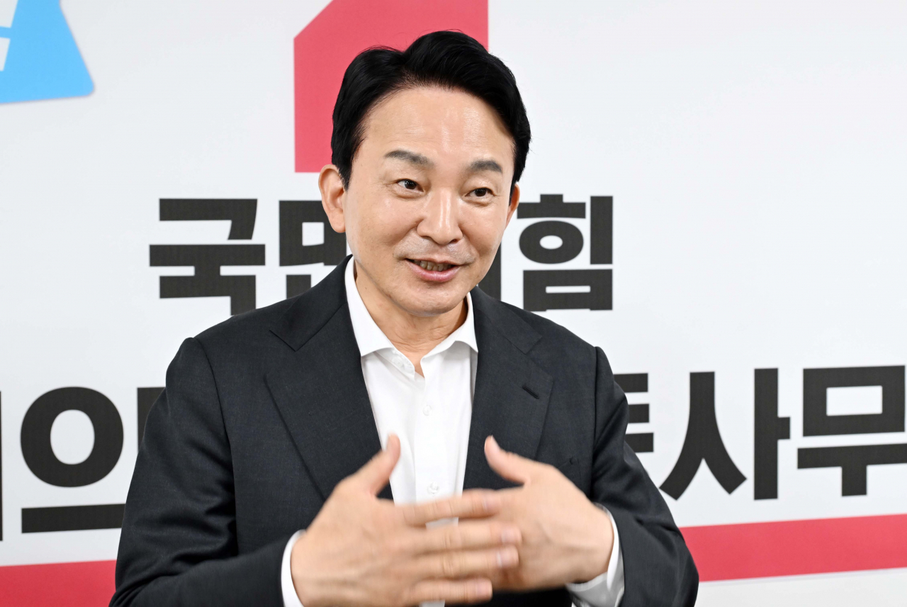원희룡 국민의힘 당대표 후보자가 5일 오전 경기도 파주시 중앙로 국민의힘 파주시을 합동사무소에서 헤럴드경제와 인터뷰를 하고 있다. 파주=이상섭 기자