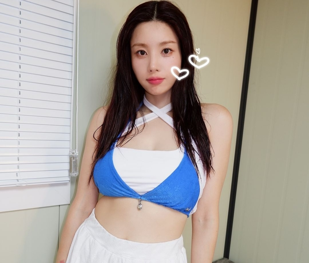 [가수 권은비 인스타그램 캡처]